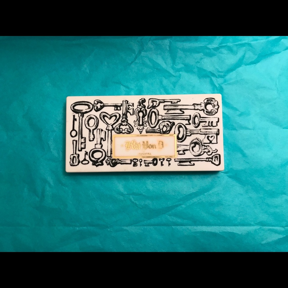Extremely Rare Kat Von D Truth Palette